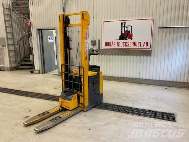 Jungheinrich ERC 214 Pedestrian stacker