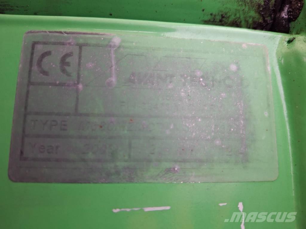 Avant 630 Mini loaders