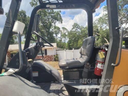 CASE 586H Rough terrain trucks