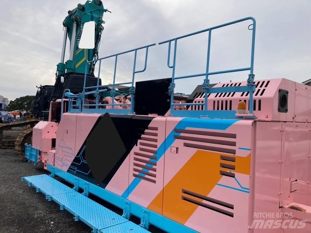 Kobelco SK2200D All terrain cranes