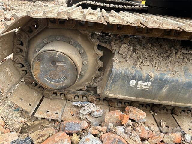 Kobelco SK70SR Crawler excavators