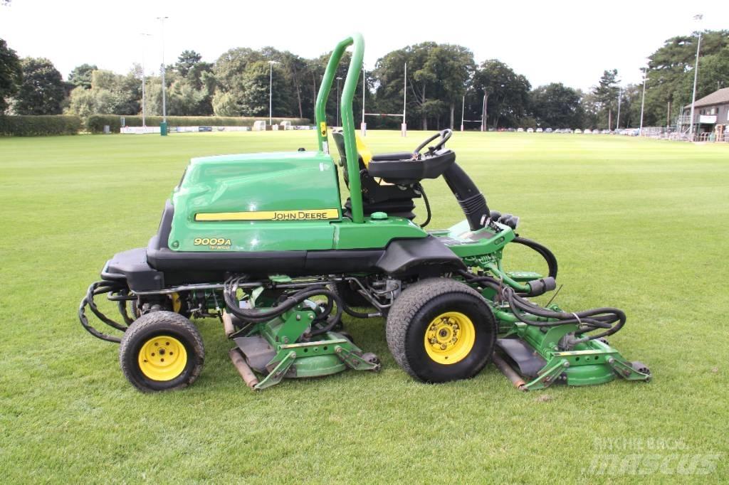 John Deere 9009A Riding mowers