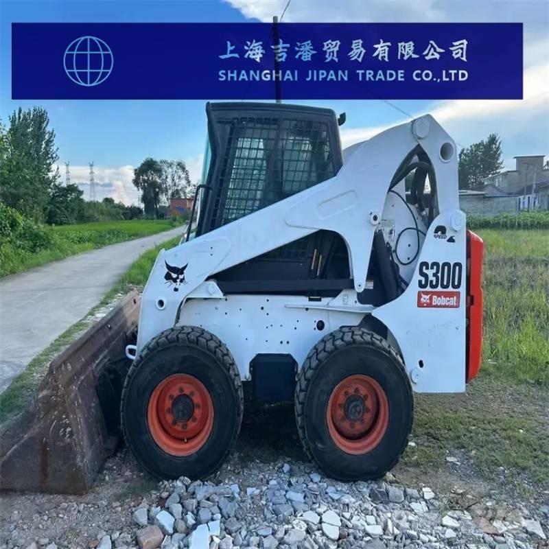 Bobcat S 300 Skid steer loaders