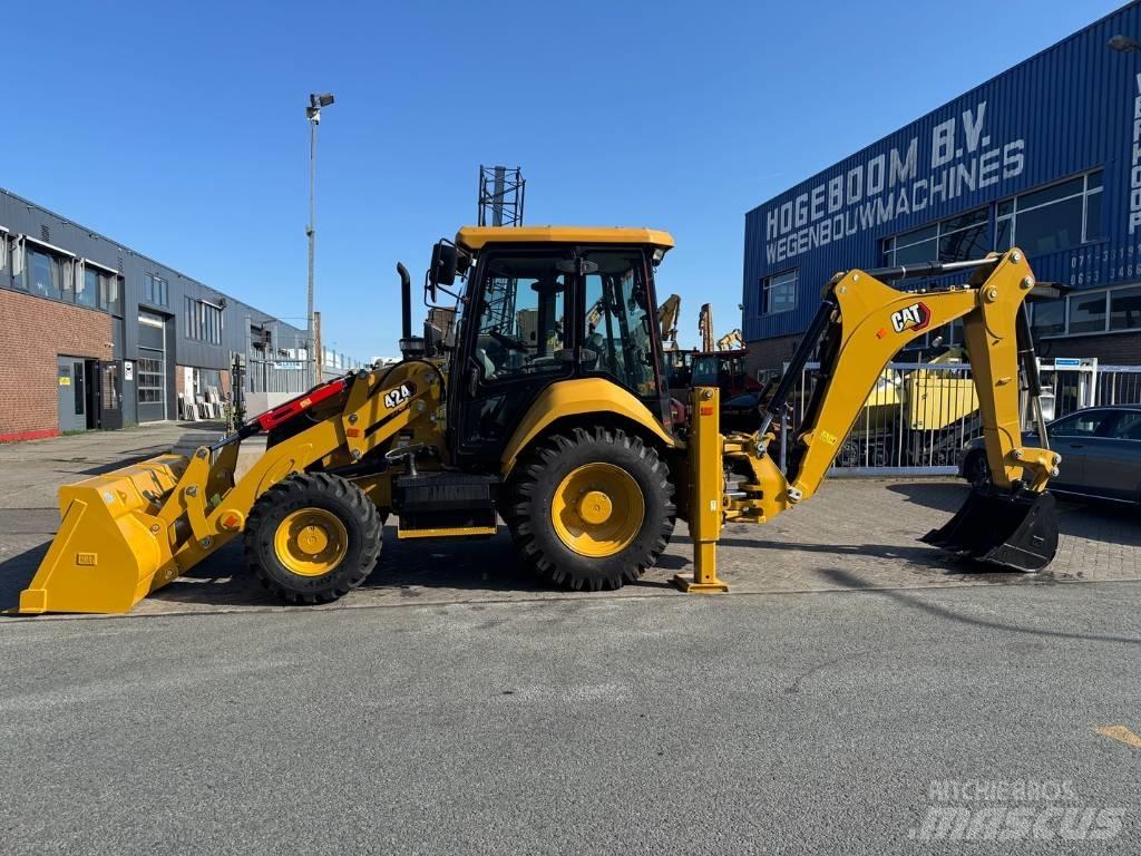 CAT 424 4X4 ( UNUSED ) Backhoe loaders