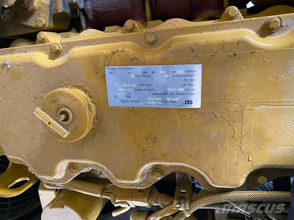 CAT 330 D Crawler excavators