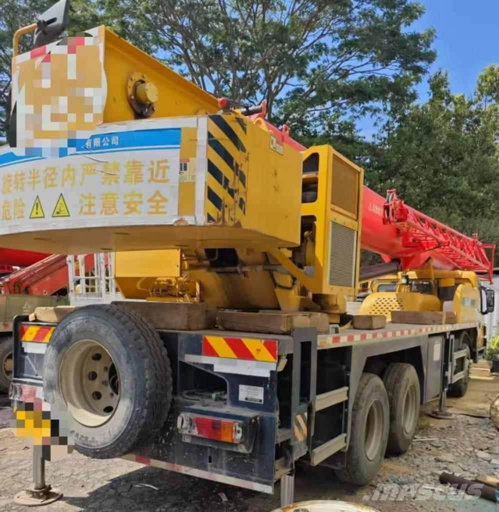 Sany STC 250 S All terrain cranes