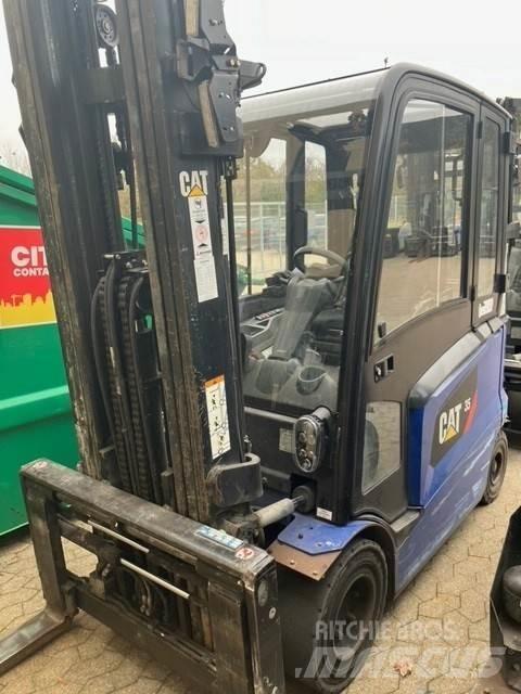 CAT EP35N Electric forklift trucks