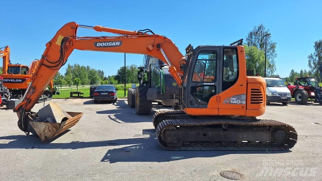 Doosan DX 140 LCR Crawler excavators