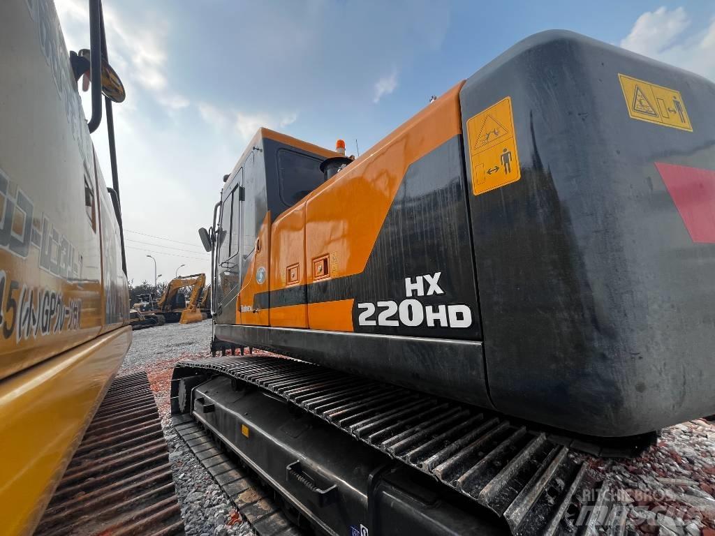 Hyundai HX 220HD Crawler excavators