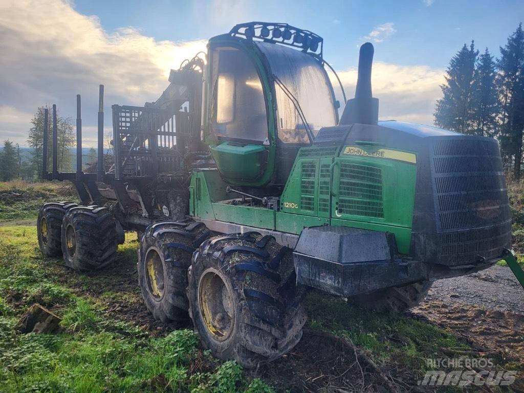 John Deere 1210 G Forwarders