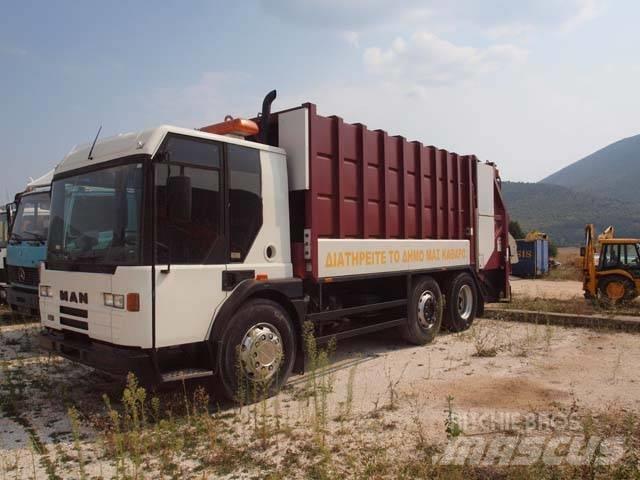MAN 1998 Skip loader trucks