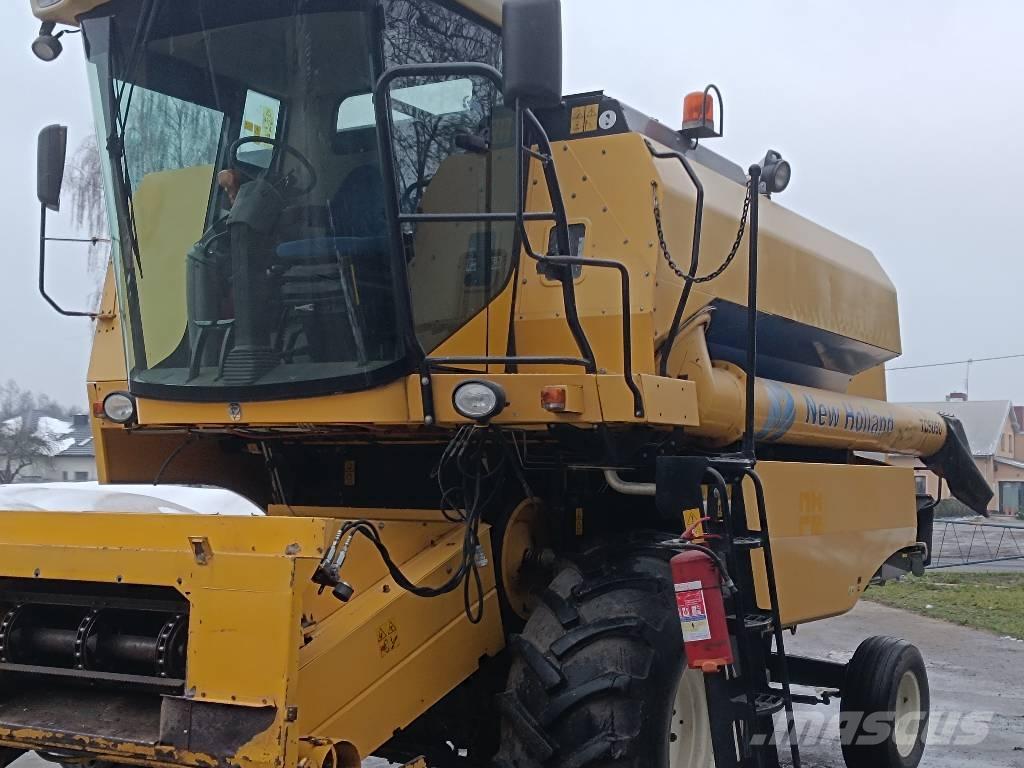 New Holland TC 5050 Combine harvesters