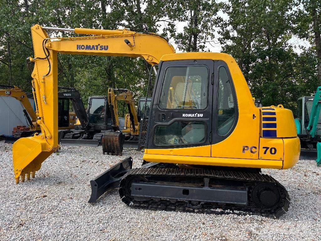Komatsu PC 70 Crawler excavators