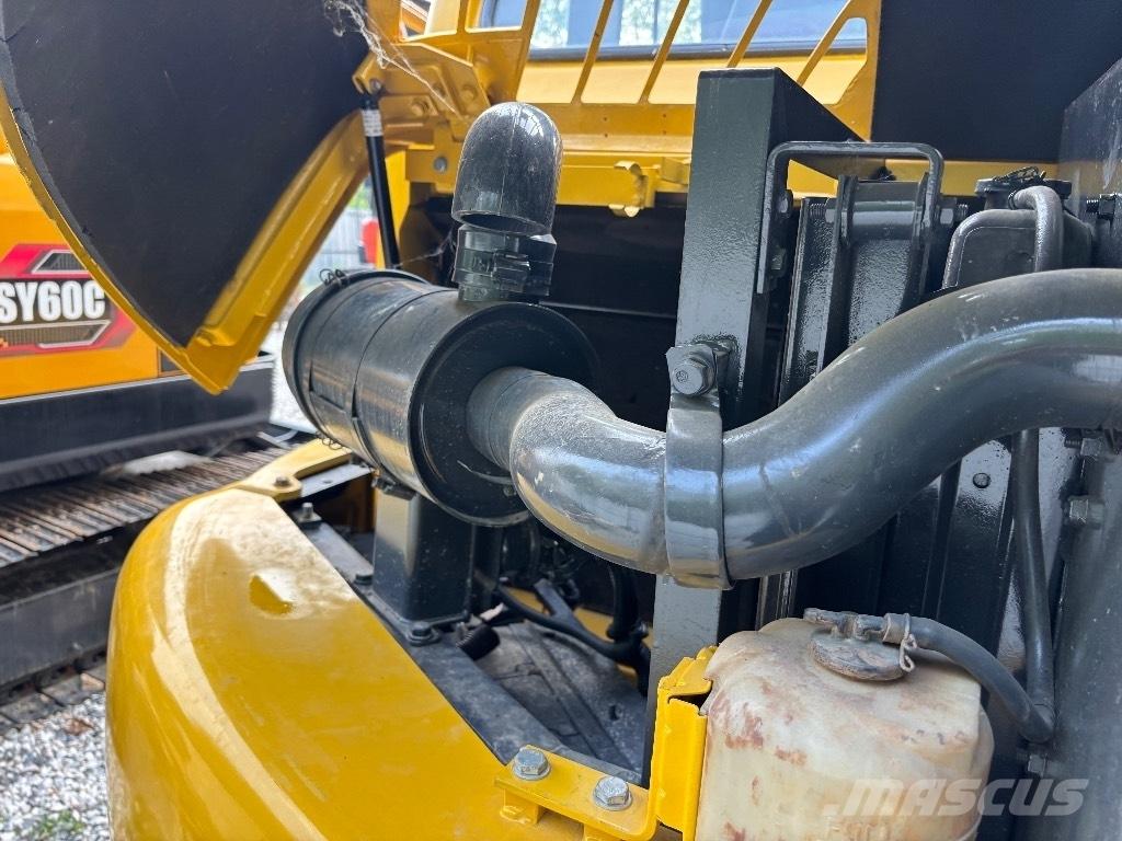 Komatsu PC 70 Crawler excavators
