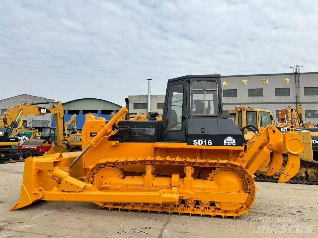 Shantui SD 16 Crawler dozers