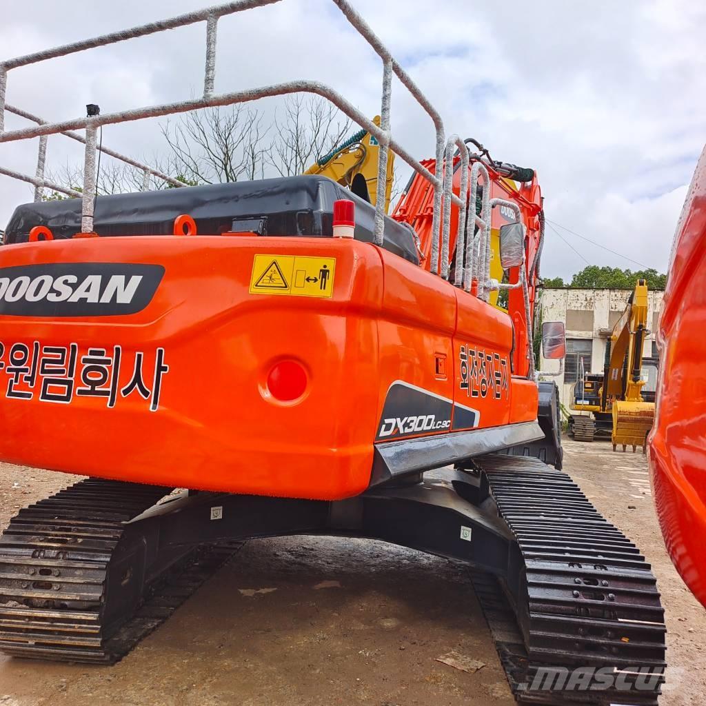 Doosan DX 330 LC-9C Crawler excavators