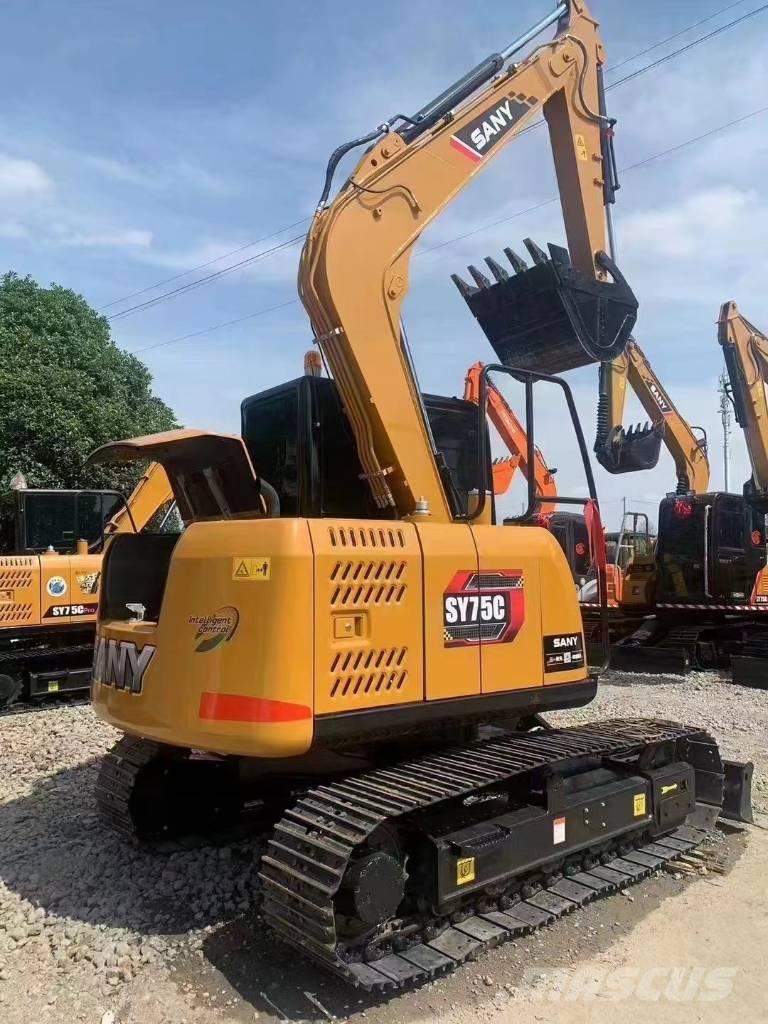 Sany SY75C Midi excavators  7t - 12t