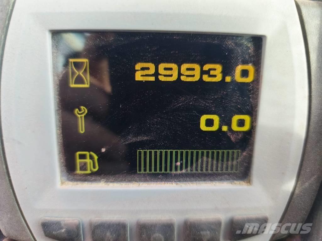 JCB 100 C Midi excavators  7t - 12t