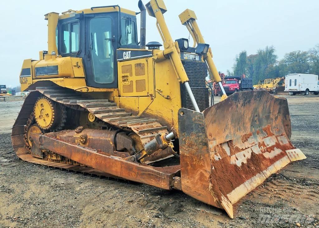 CAT D 6 R II Crawler dozers