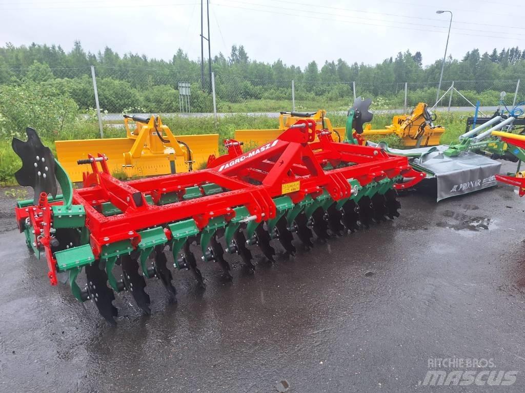 Agro-Masz BT-40 Disc harrows