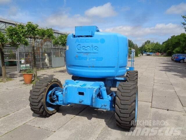 Genie Z45/25 Articulated boom lifts
