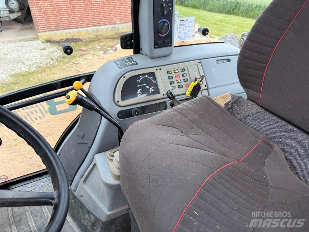Fermec 860 Backhoe loaders