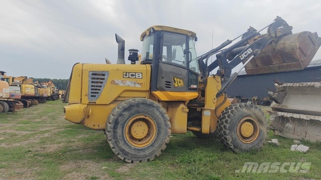 JCB 426 HL Tracks, chains and undercarriage