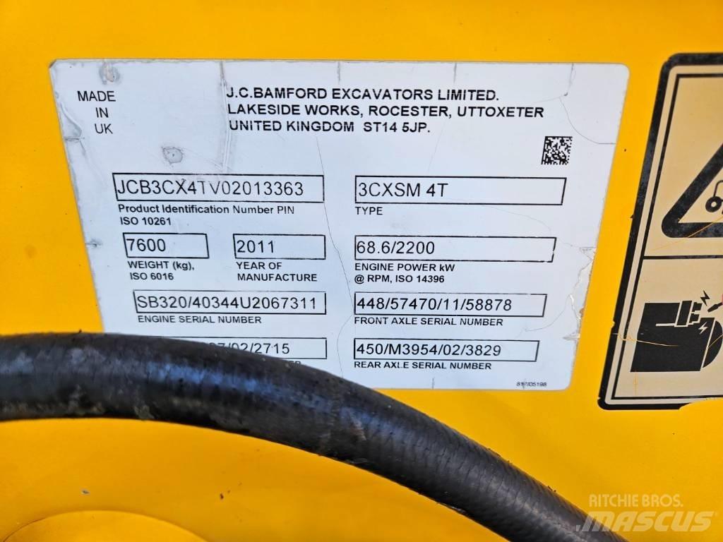 JCB 3 CX Backhoe loaders