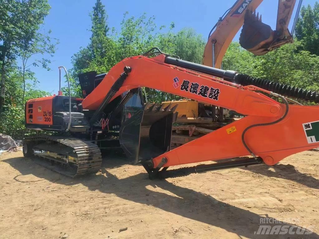 Hitachi EX200-3 Crawler excavators