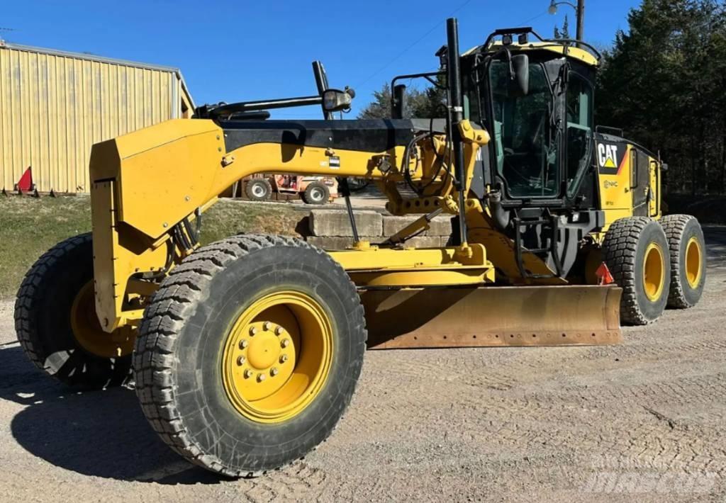 CAT 140M Graders