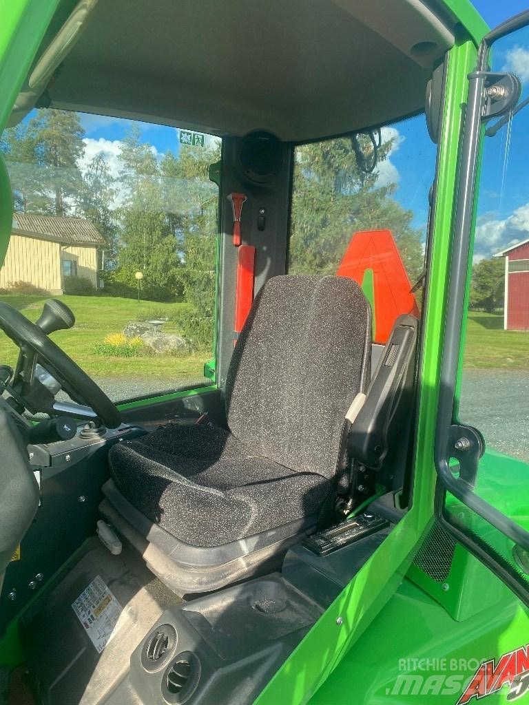 Avant 530 Mini loaders