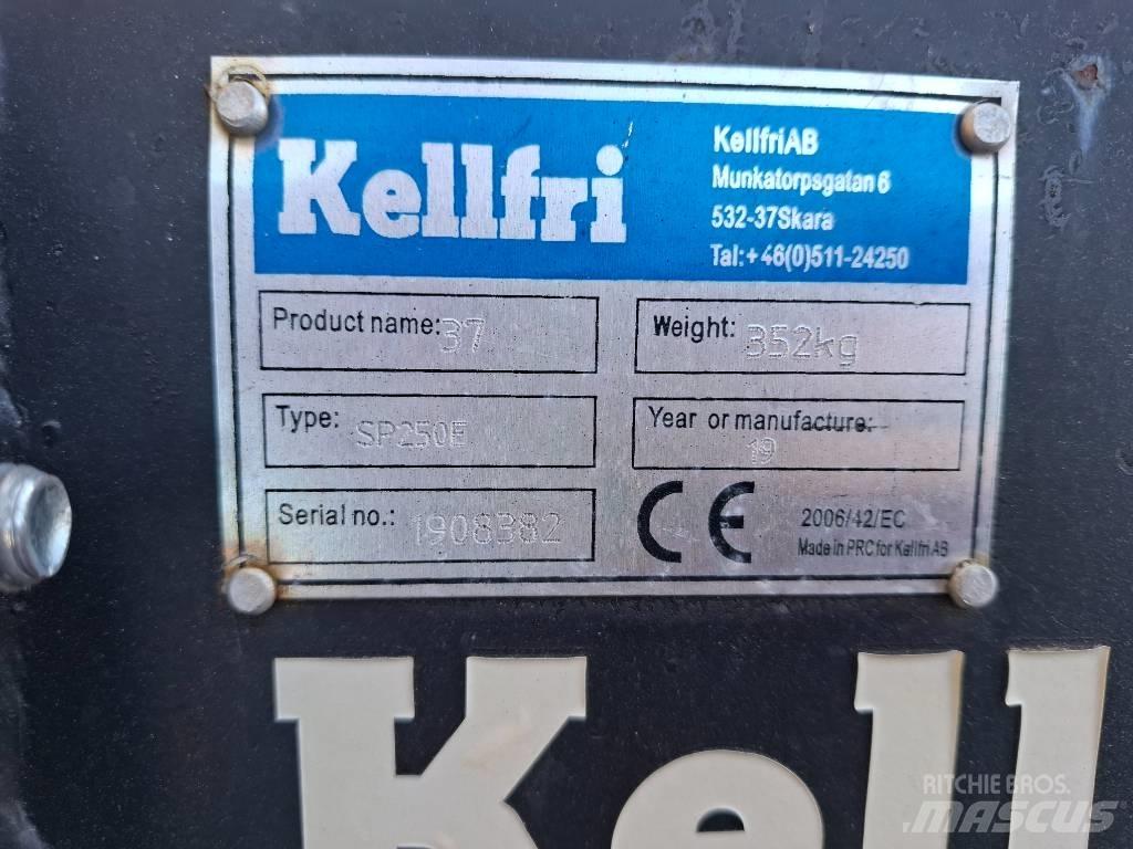 Kellfri SP250E Snow blades and plows