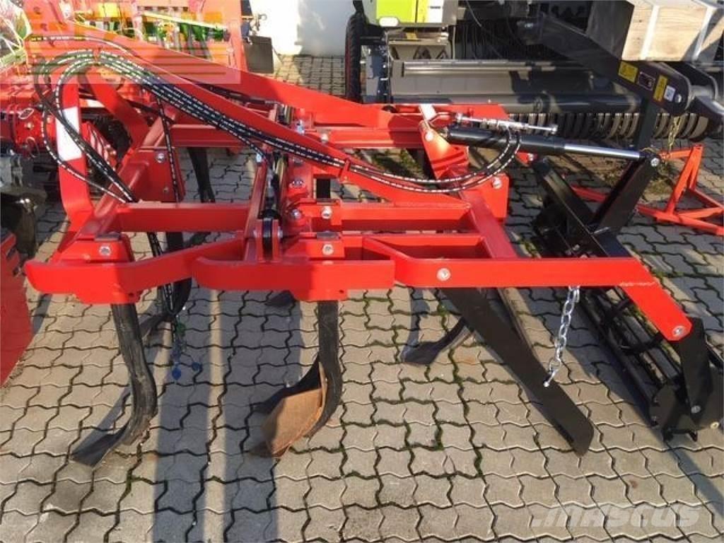 Huber grubber Cultivators
