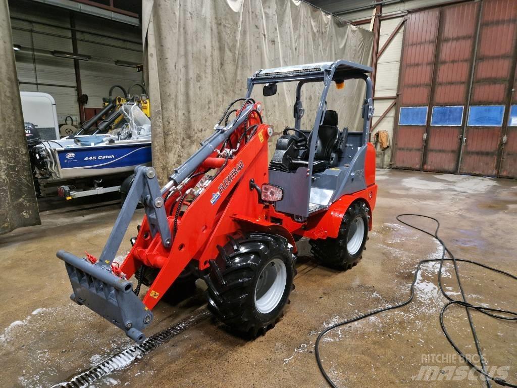 Flexitrac 1226 Multi purpose loaders