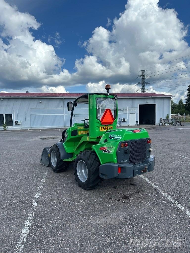 Avant 860 i Mini loaders