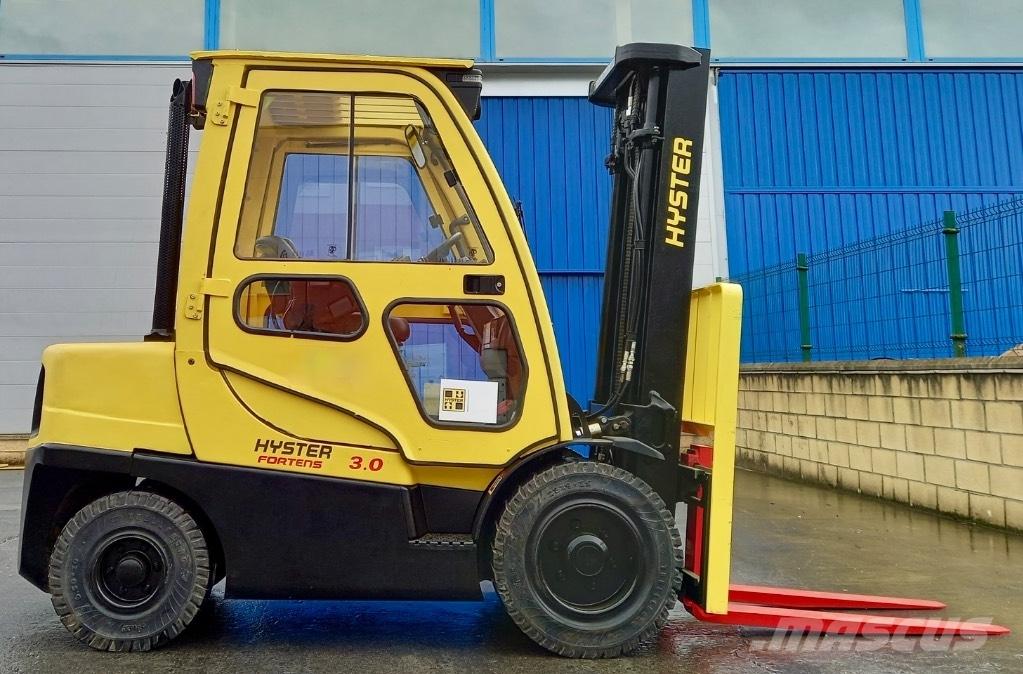Hyster H 30 FT Diesel trucks