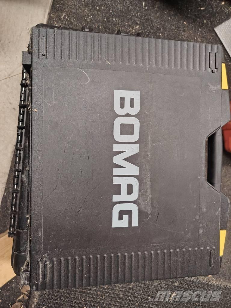 Bomag BW 216 D-4i Single drum rollers