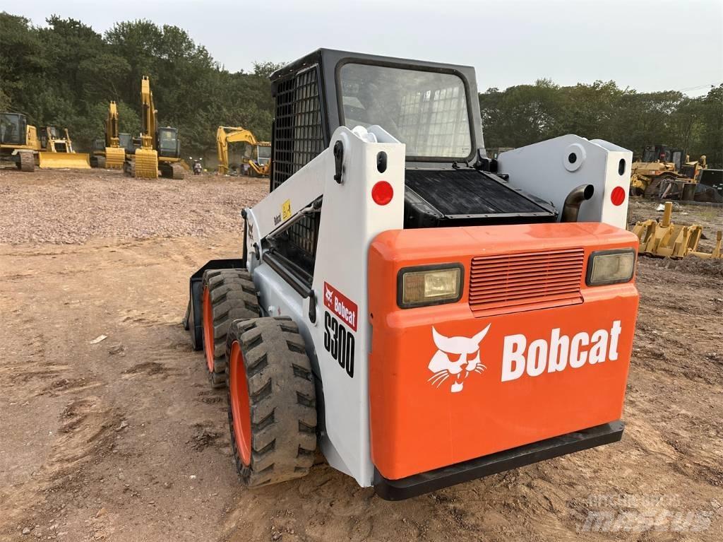 Bobcat S300 Skid steer loaders