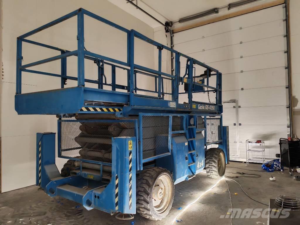 Genie GS 4390 Scissor lifts