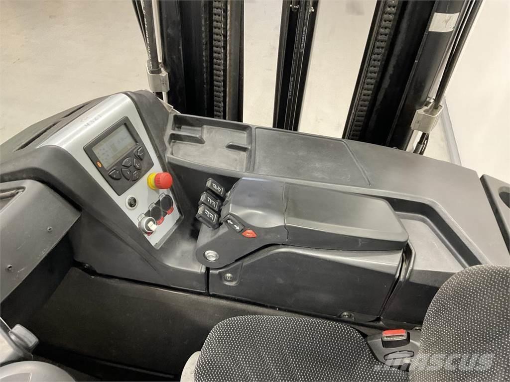 Mitsubishi RB16NH Reach trucks