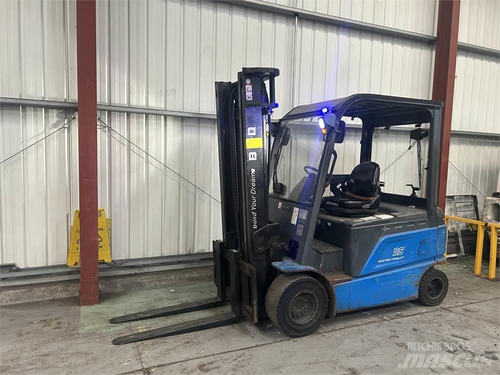  ECB35C Electric forklift trucks