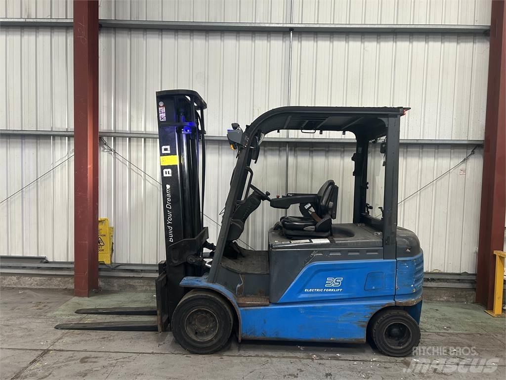  ECB35C Electric forklift trucks