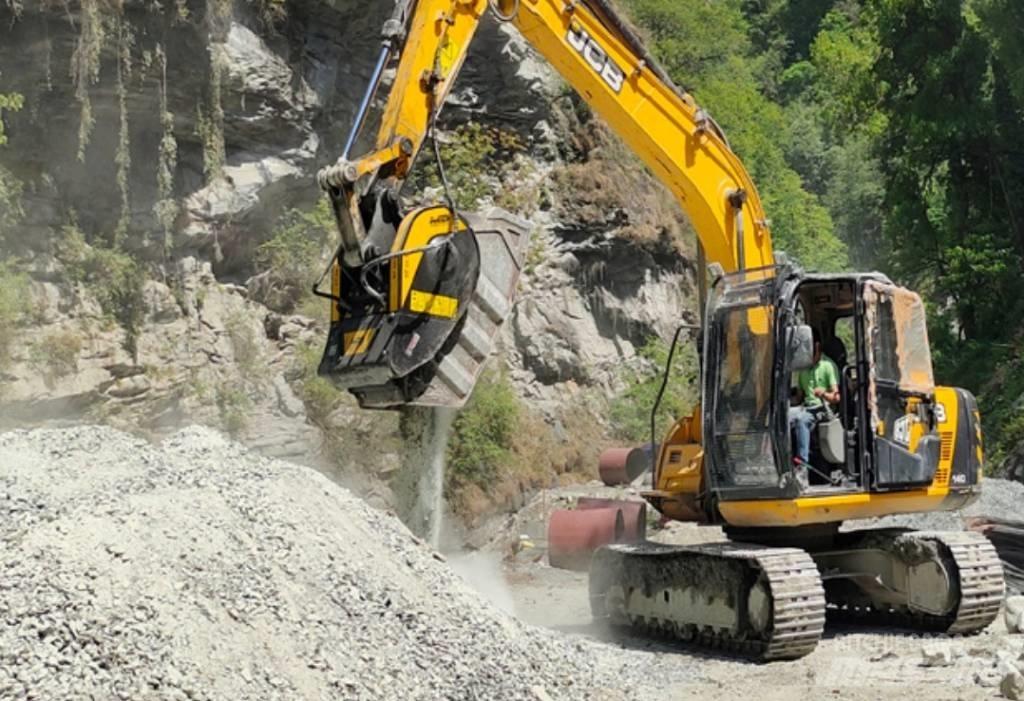 MB Crusher BF60.1 S4 Pulveriser  (Demolition Crusher ) 
