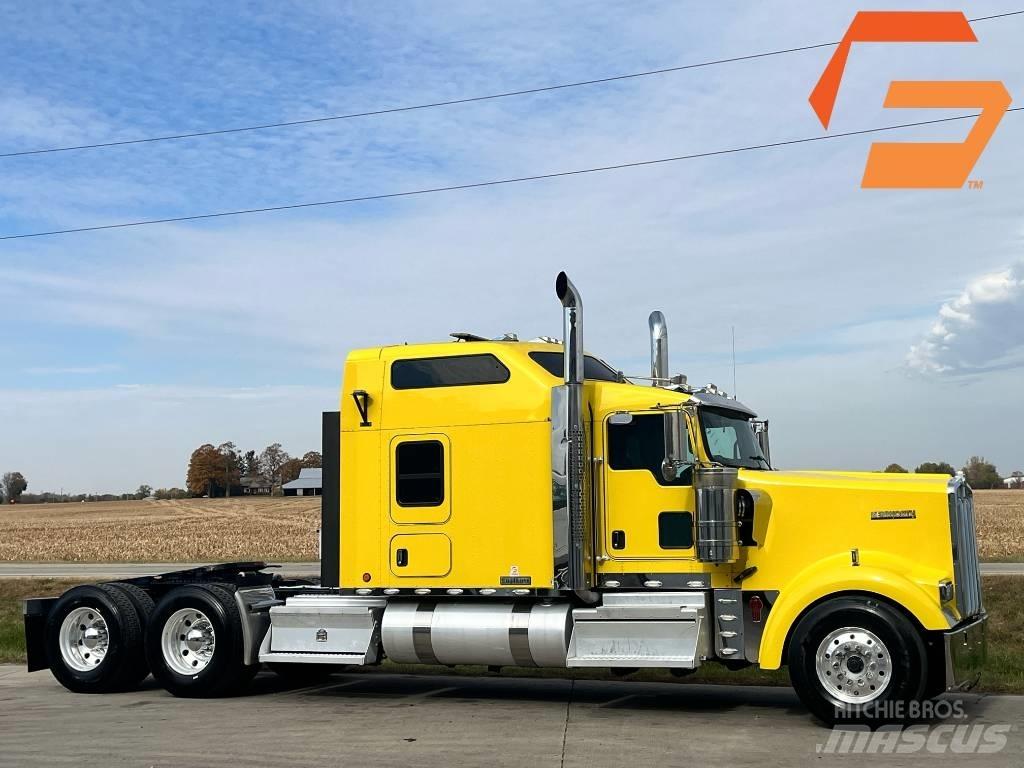 Kenworth W 900 Tractor Units