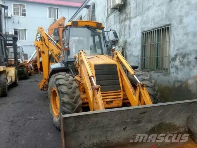 JCB 4 CX Backhoe loaders
