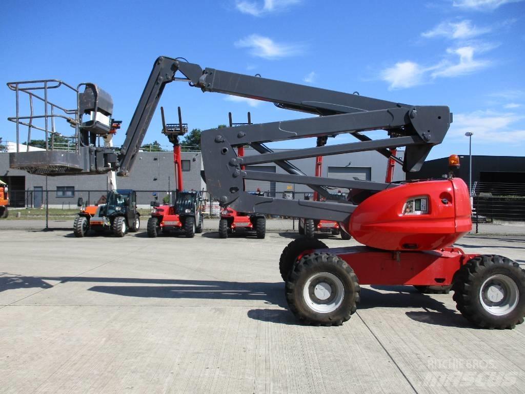 Manitou 160 ATJ (397) Compact self-propelled boom lifts