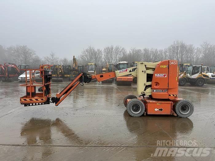 JLG E300AJP Other lifts and platforms