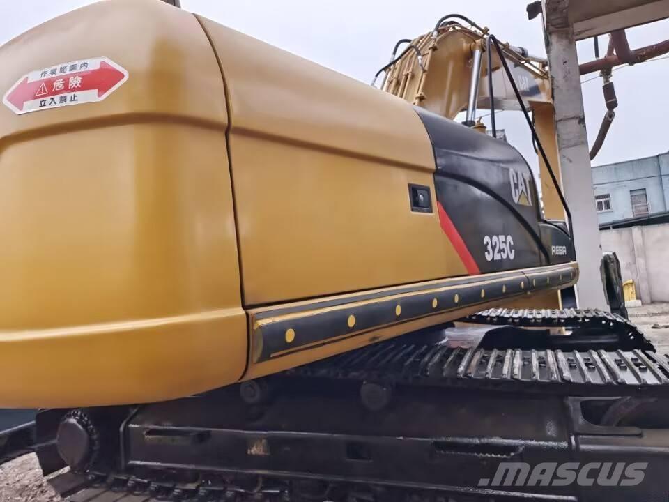 CAT 325C Crawler excavators