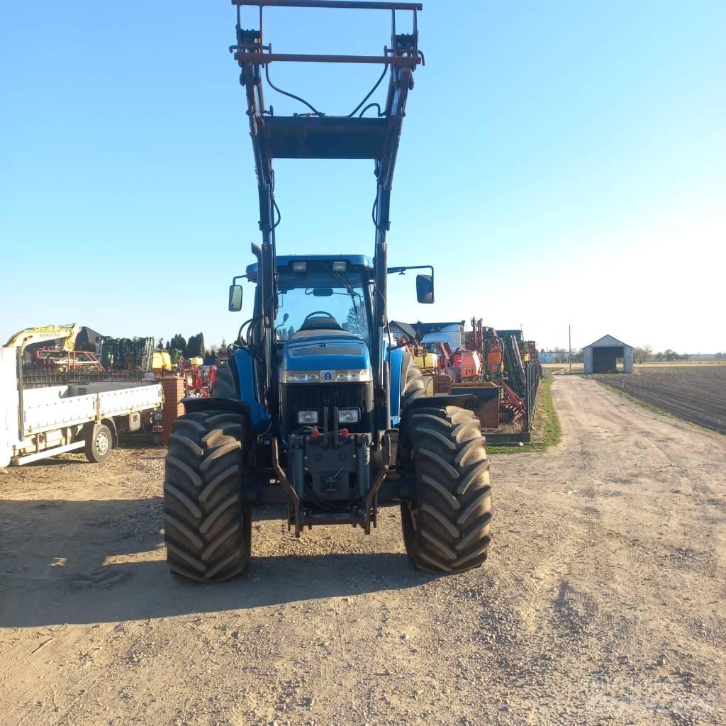 New Holland 8770 Tractors
