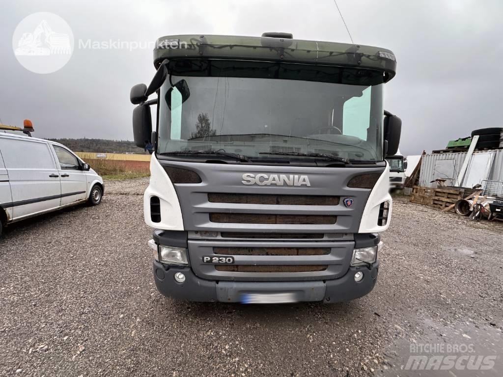Scania P 230 DB Temperature controlled trucks